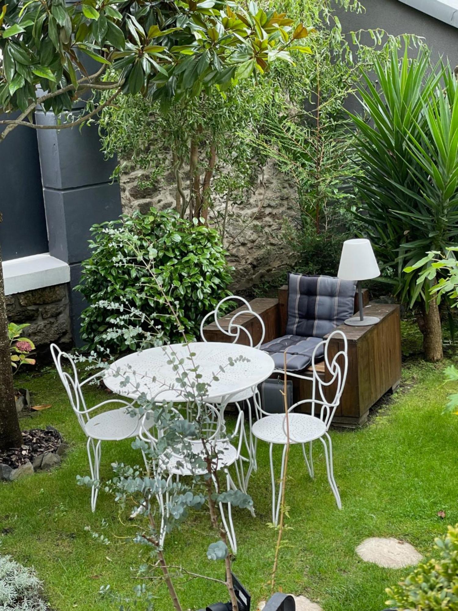 Louisa Bed & Breakfast *